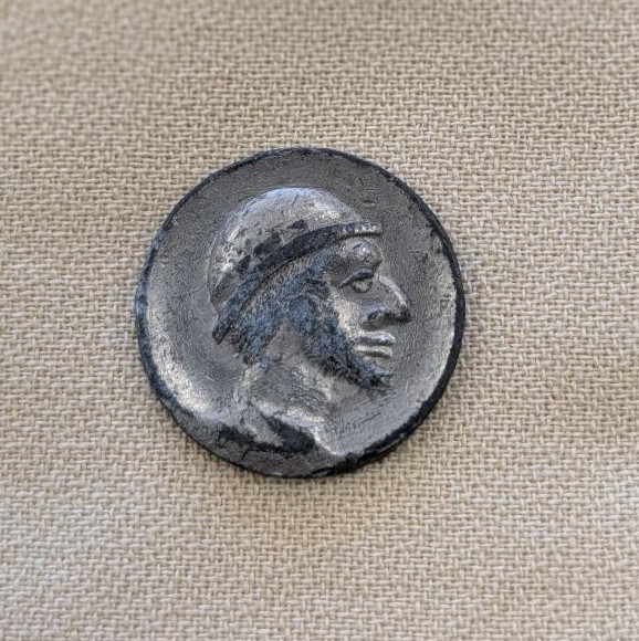 CAST HOBO GOOD LUCK TOKEN