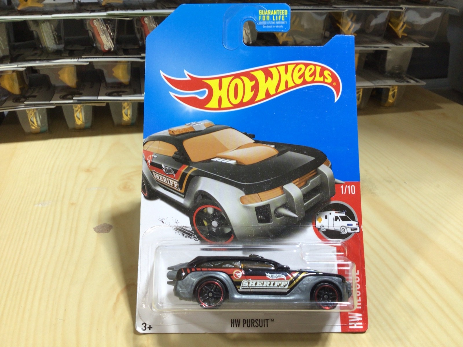 HOT WHEELS TREASURE HUNT 2017 HW PURSUIT POLICE SHERIFF CAR
