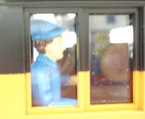 Lionel 8-85015 Milwaukee Road GP-20 Diesel Locomotive LN/Box - Image 3 of 4