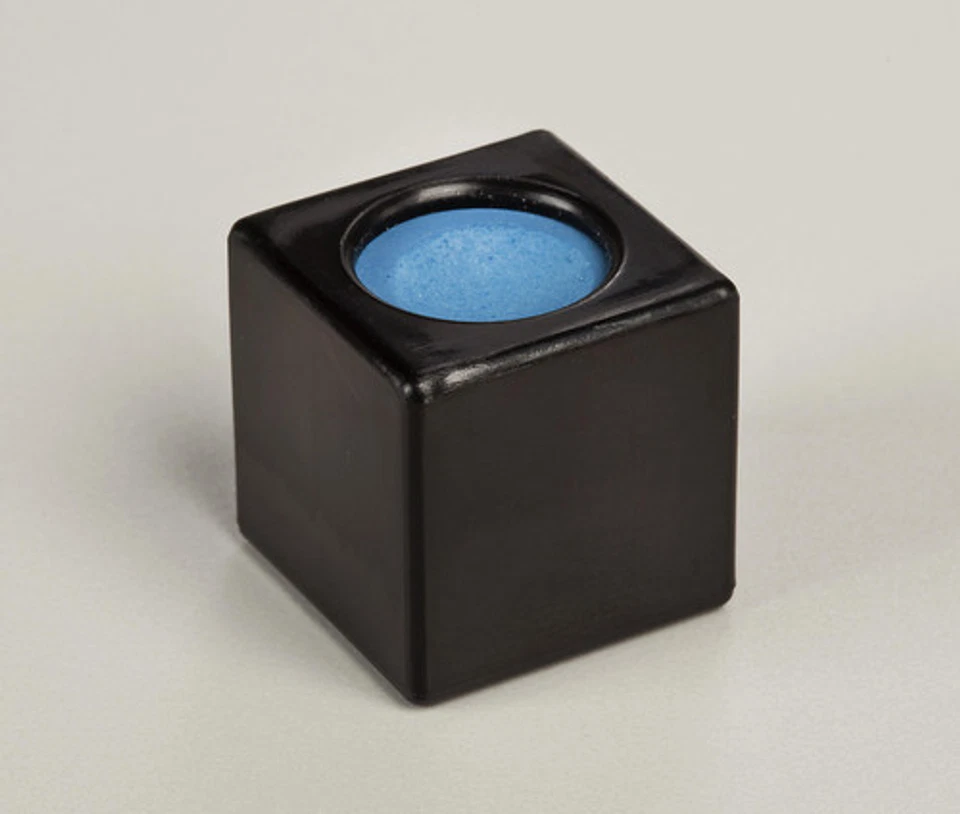 NEW Billiard Pool Cue Chalk Box Holder Master's Black