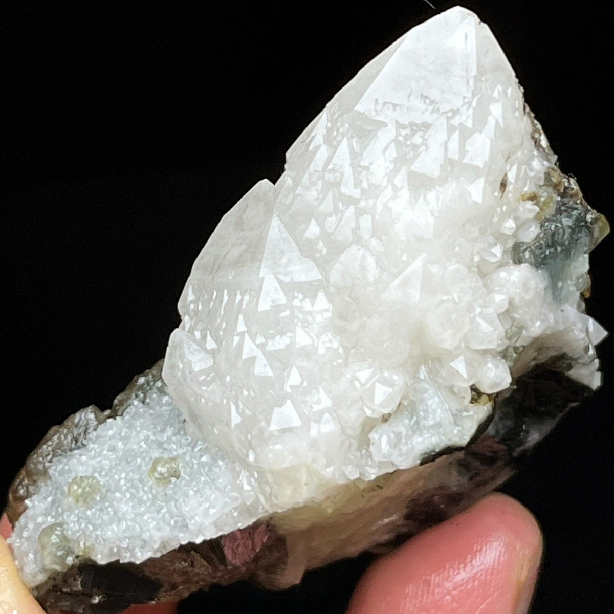 73gCastle Church cactus skeletal Elestial QUARTZ Crystal Point
