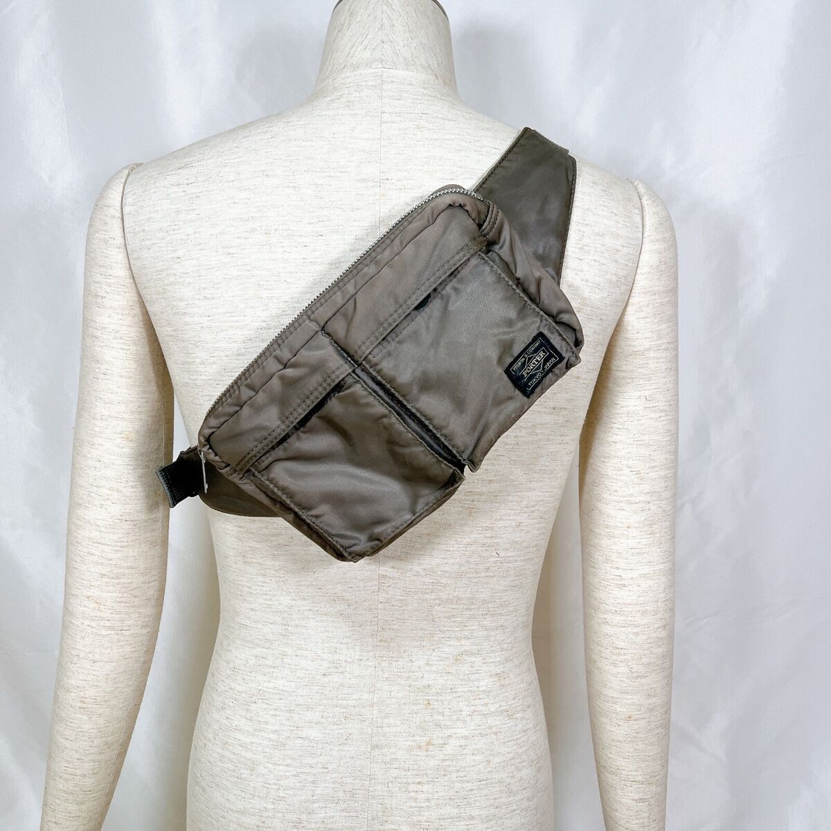 Yoshida Porter Tanker Shoulder bag waist bag Silver gray Yoshida Porter Tanker Shoulder bag waist bag Silver gray