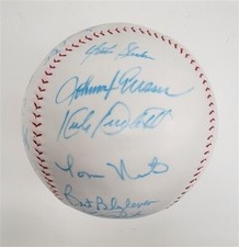 1988 Minnesota Twins Team Signed Oversized Baseball w/ Beckett LOA Puckett + 35!