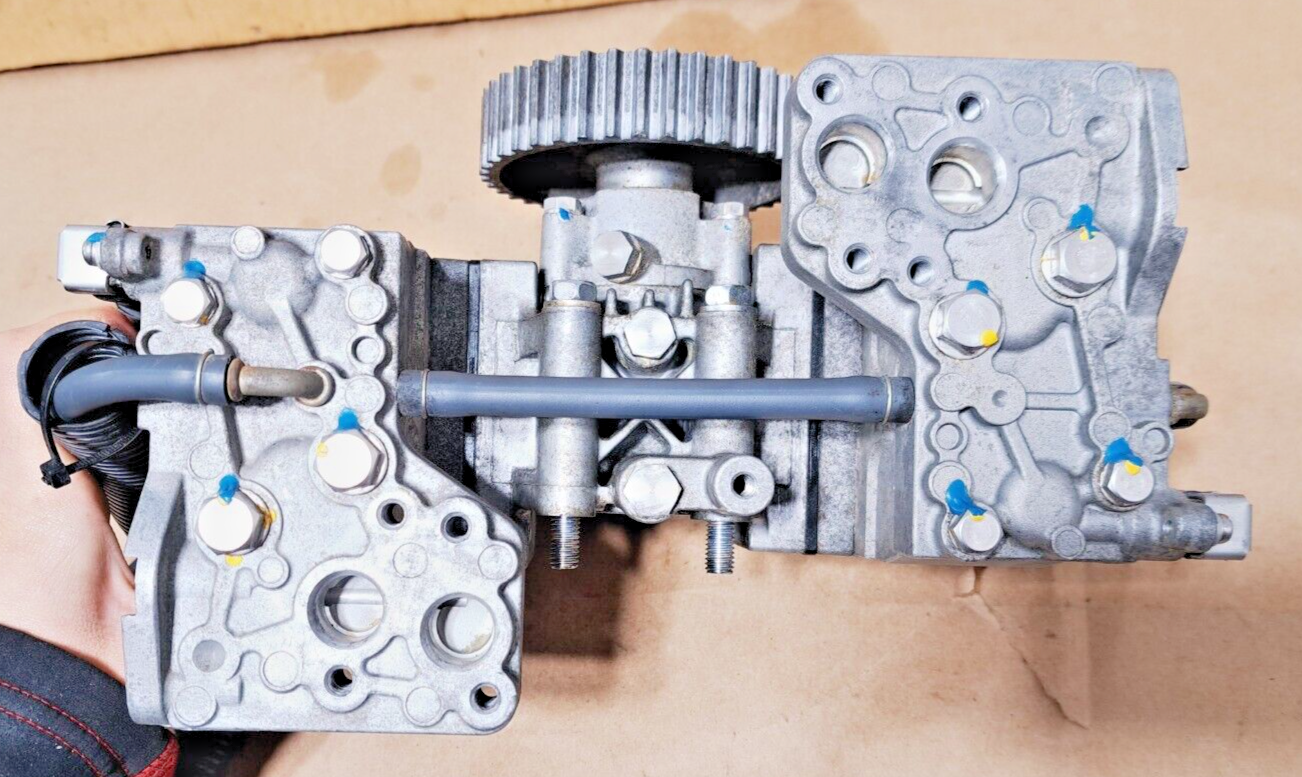 Yamaha 300 HPDI Outboard High Pressure Fuel Pump Assy 60V139100000