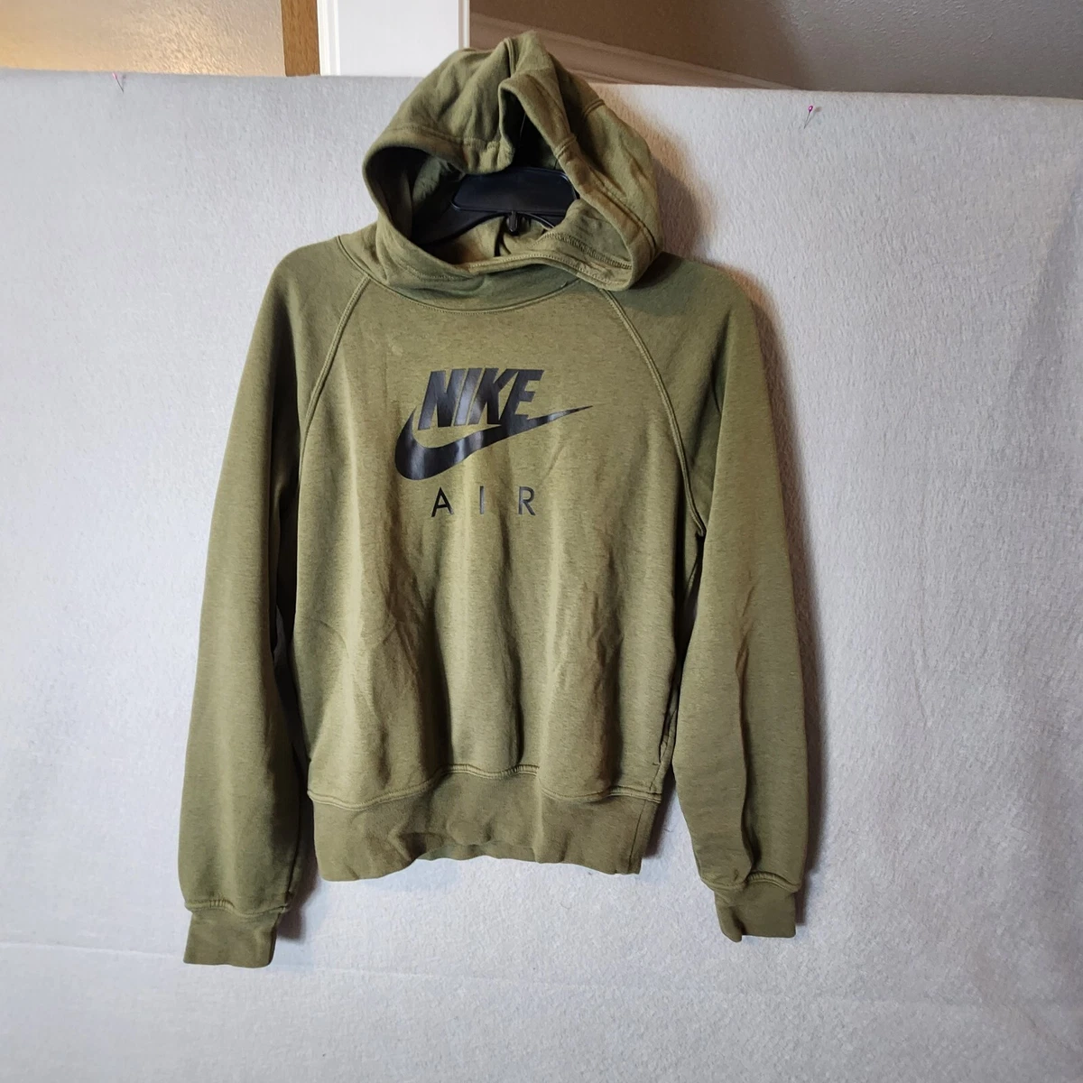 Nike olive green sweatshirt sale