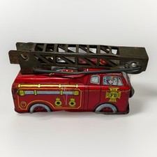 Vintage YONE 4  Wind Up Tin F.D. Fire Truck Extending Ladder Japan 1950's