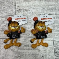 Vtg 1981 Garfield Magnet Cincinnati Bengals Jersey Hot Dog Fridge Decor FAN-ATIC