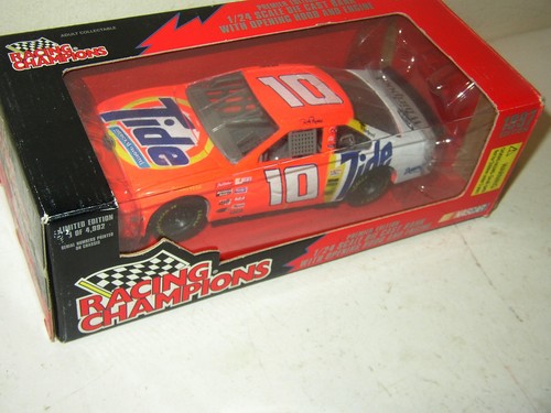 Ricky Rudd Figure Racing Champions Ricky Rudd 1:24 Scale Die Cast Stock NASCAR 1997 bank ...