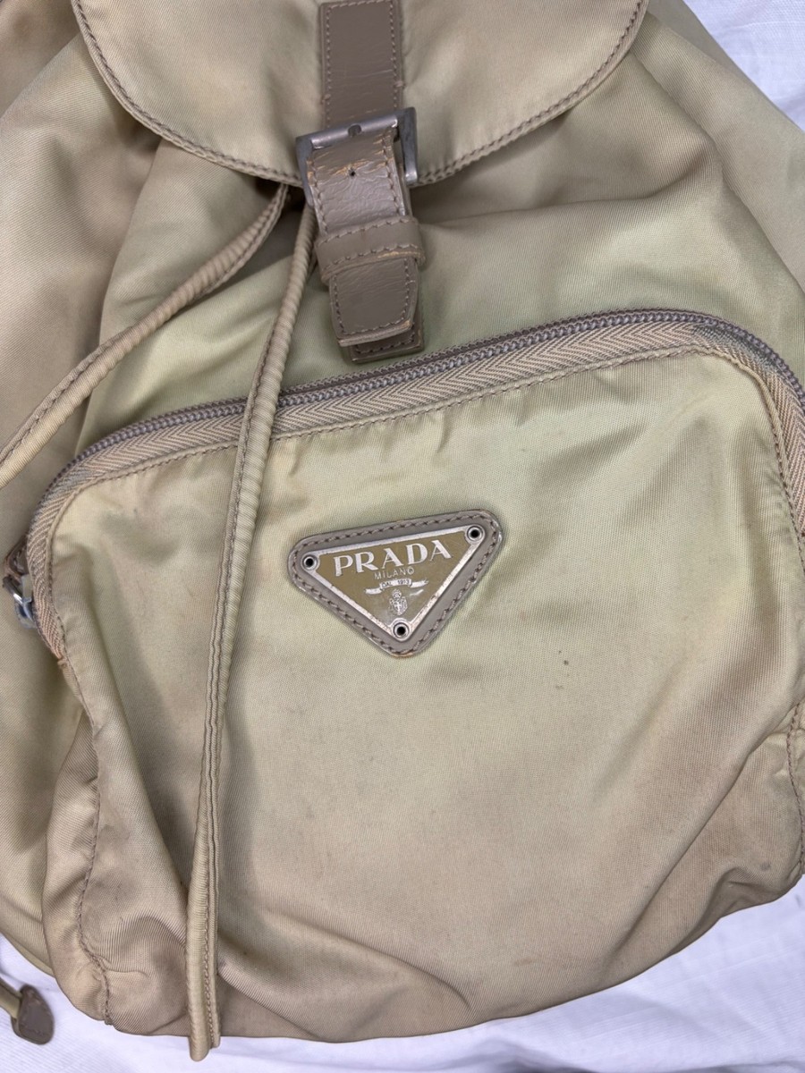 vintagre prada nylon biege backpack View 2
