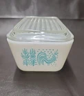Pyrex 0502 Amish Butterprint 1 1/2 Pint Vintage Refrigerator Dish W/Lid - Nice!
