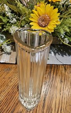 Vintage 7 1/2  F.T.D.A. 1982 Heavy Heart Shaped Ribbed Clear Vase Pre-owned