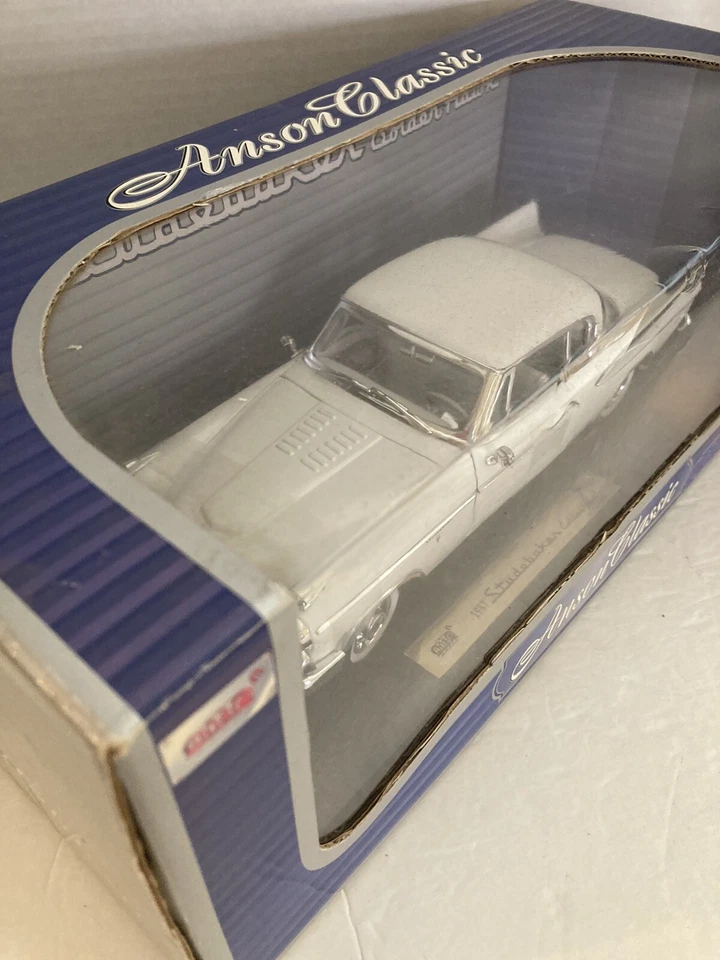 Precioso Studebaker Golden Hawk 1957 sin usar, en caja envío gratuito Foto 3 de 4