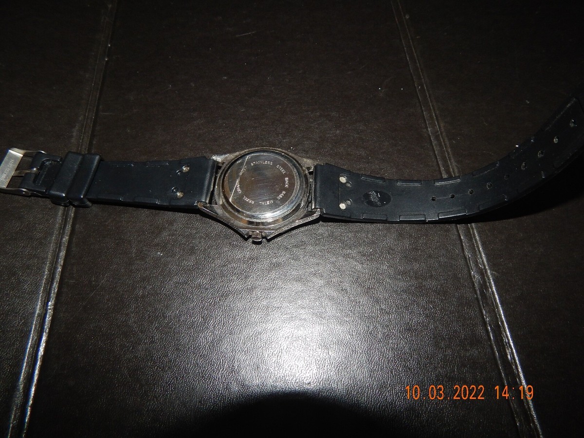Vintage 1997 Chicago Bulls 5 Time NBA Champions Mens Watch Black Men NBA Watches for sale | eBay main image 2