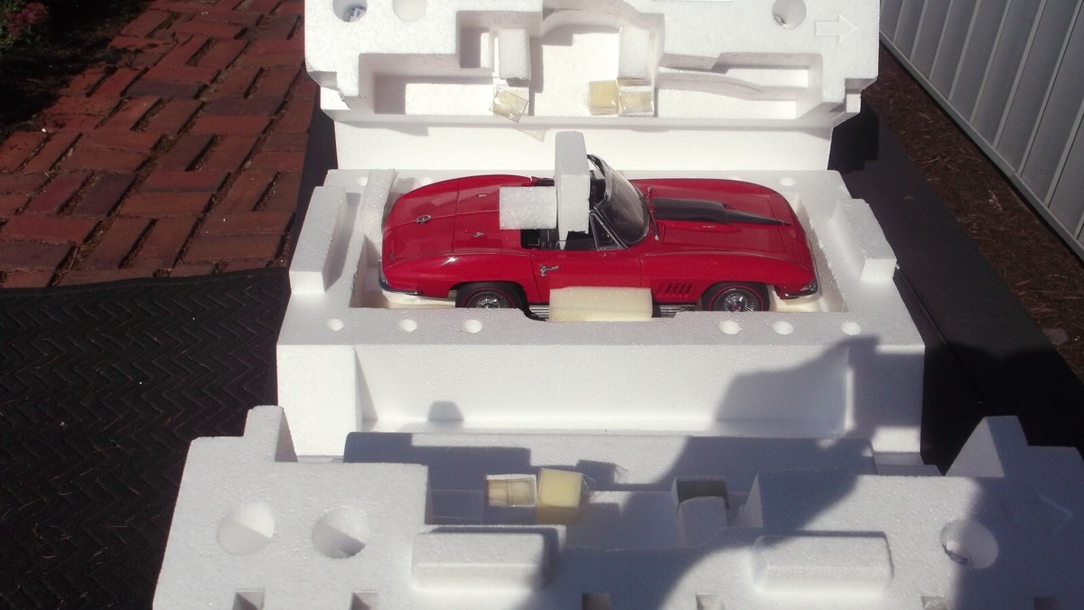 1967 CHEVROLET CORVETTE L88 CONNOISSEURS RED FRANKLIN MINT 1