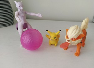 detective pikachu toys burger king