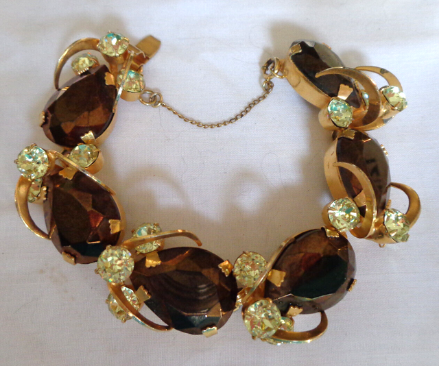 WOW Vintage Schreiner/Schiaparelli? Designer Root Beer Glass Yellow RS Bracelet WOW Vintage Schreiner/Schiaparelli? Designer Root Beer Glass Yellow RS Bracelet