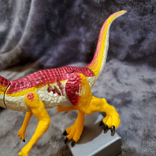 Hasbro Jurassic World Figur Biters and Bashers Allosaurus 8" Actionfigur - Bild 9 von 9