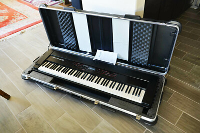 New Roland Rd 600 Digital Stage Piano Skb Pro Case Ebay