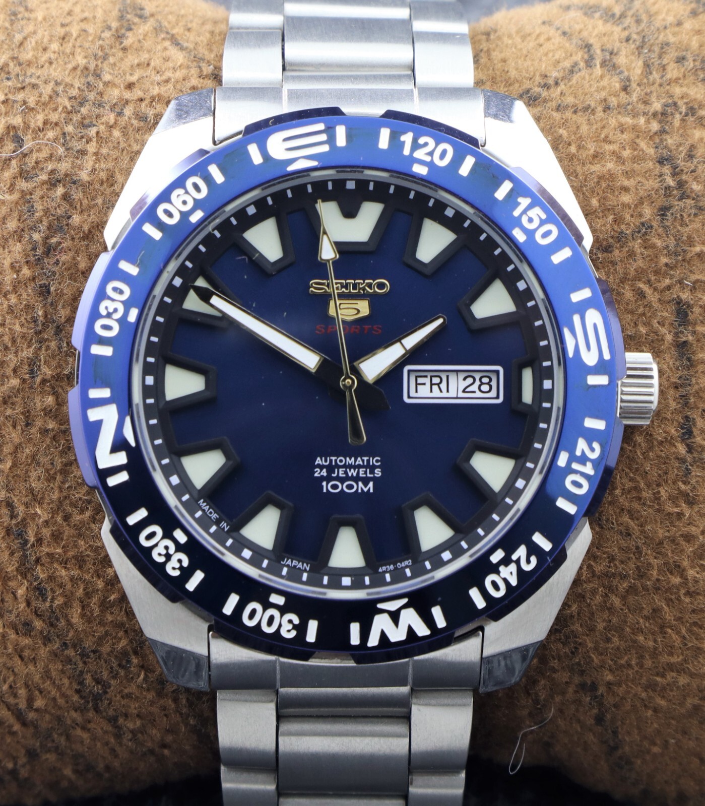 srp747j1