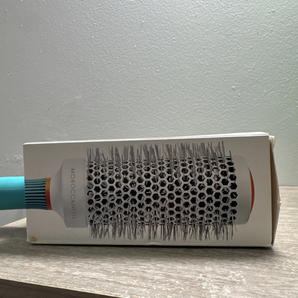 Moroccanoil Hair Brush Ceramic 45 mm Round Brush - Image 2 of 3