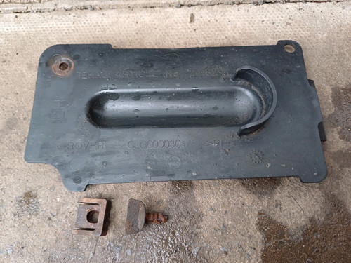 Rover 75 / MG ZT LH - Front Arch Liner Fog Light Access Panel