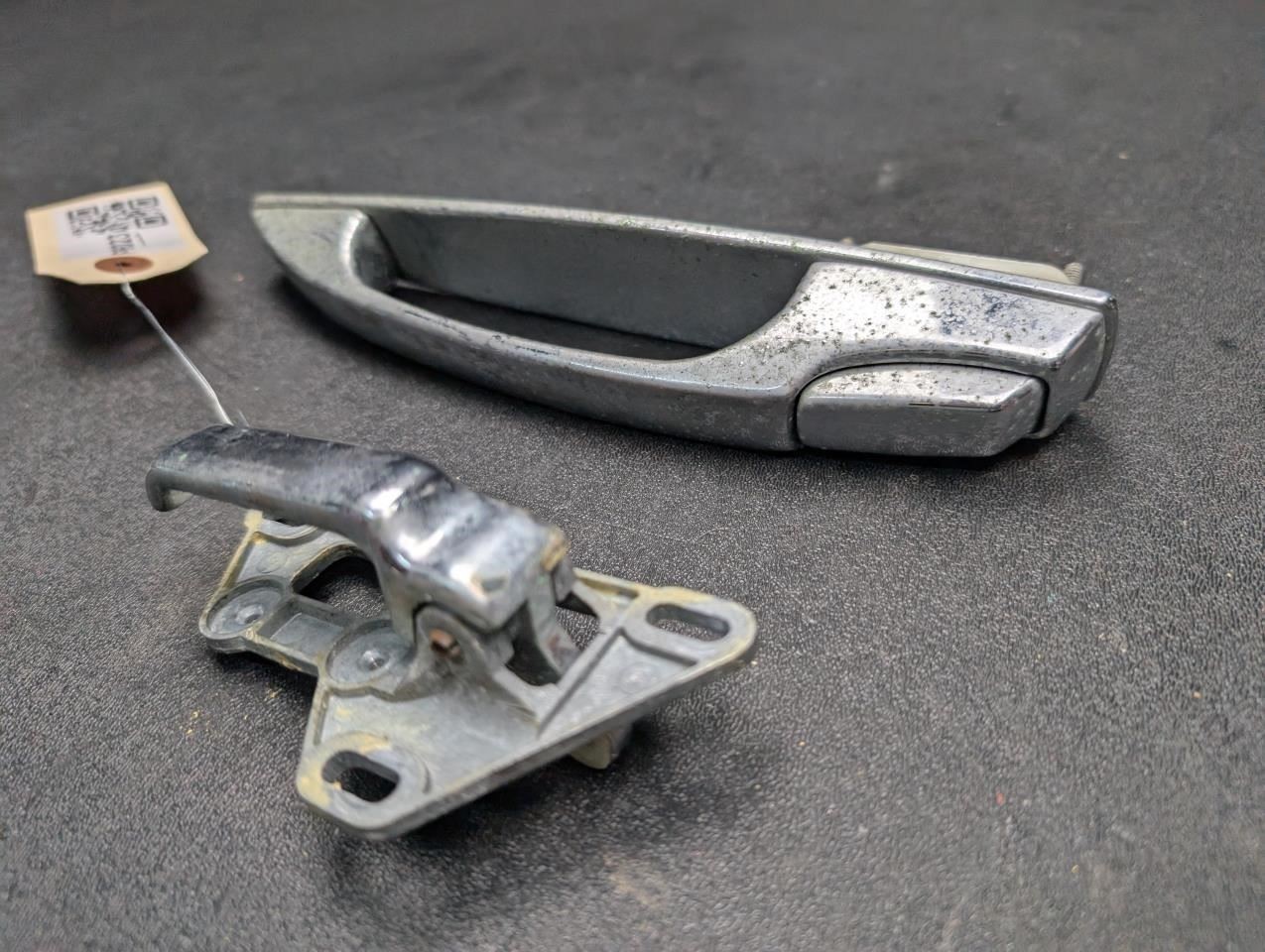 2PC Front Left Door Handles Set 1984 Rolls-Royce Silver Spirit 1981 - 1988