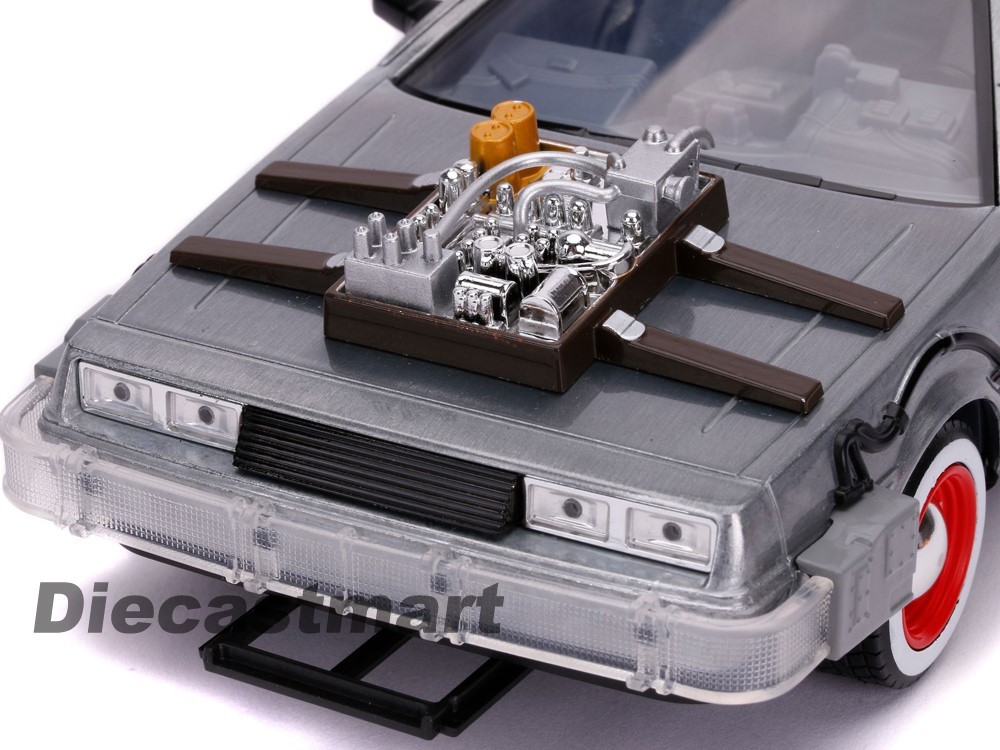 Jada 1:24 Back To The Future Part III Time Machine Delorean W