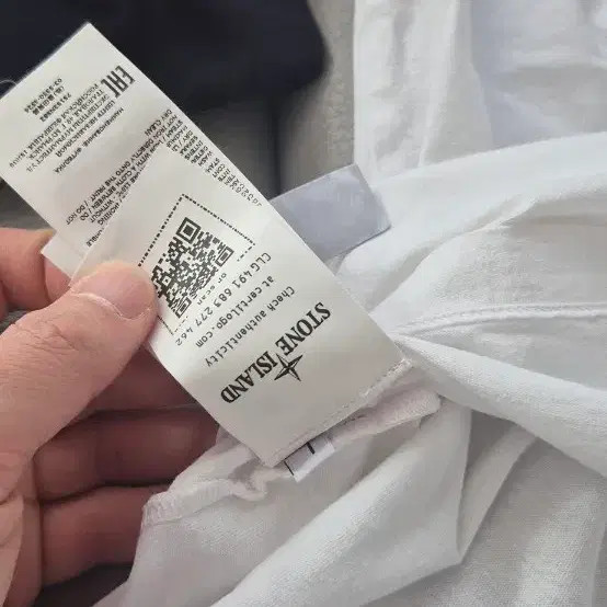 Stone Island T-shirt L - 2 pcs, Men's Size L, Pre-Owned thumbnail 2