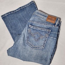 Shyanne Life Womens Bootcut Flare Jeans Medium Wash Blue Denim Size 34