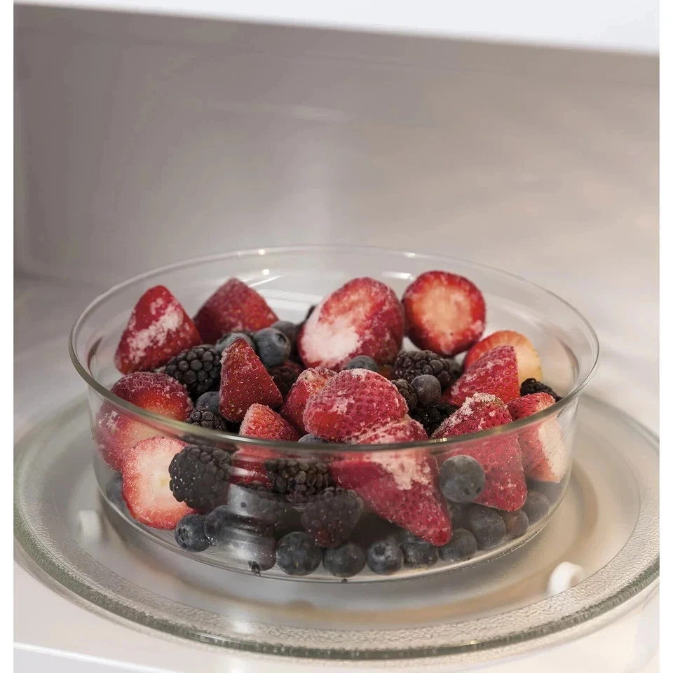 GE 1.1 cu. ft. Capacity Countertop Microwave Oven - Image 4 of 4