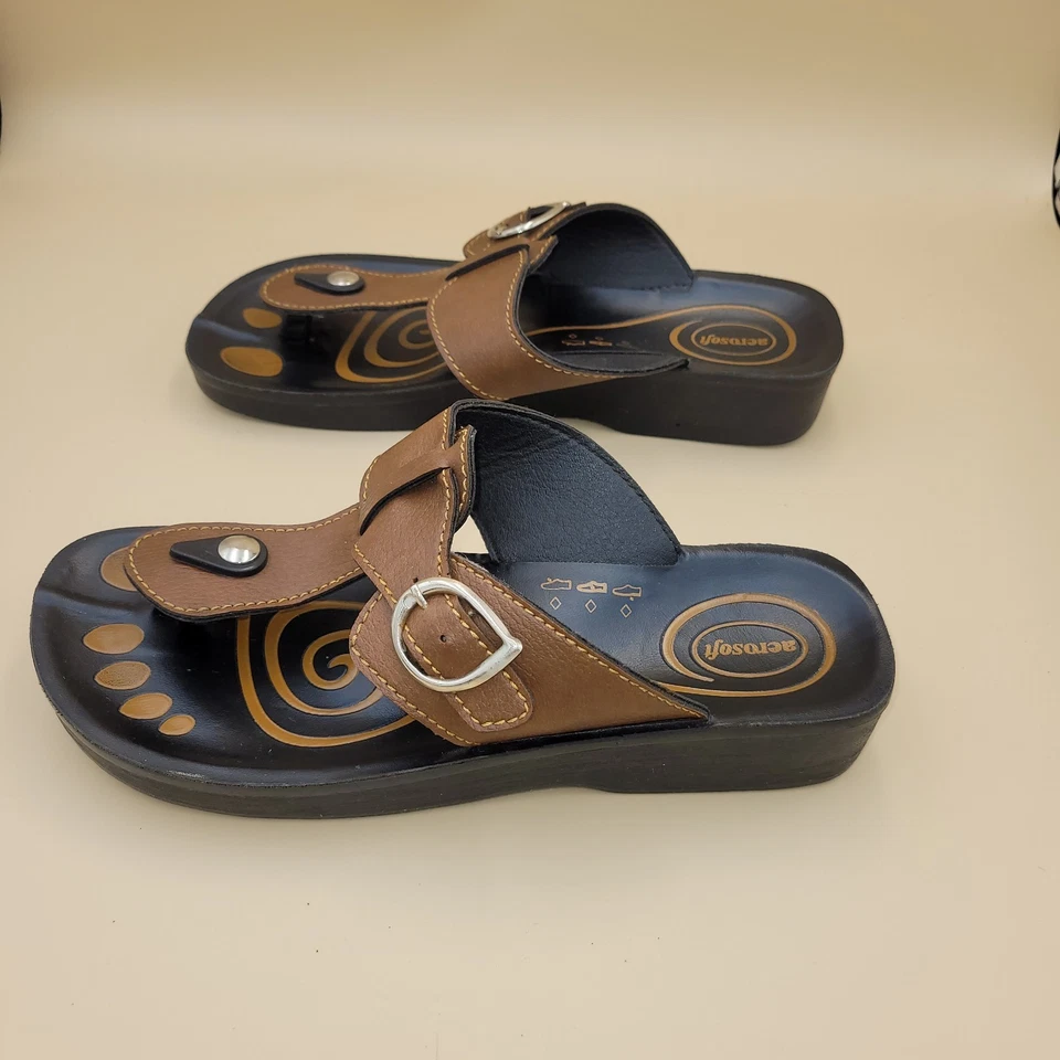 Aerosoft Women’s Thong Flip Flop Sandals Brown, Size 10 Summer Spring Comfort - Image 4 of 4