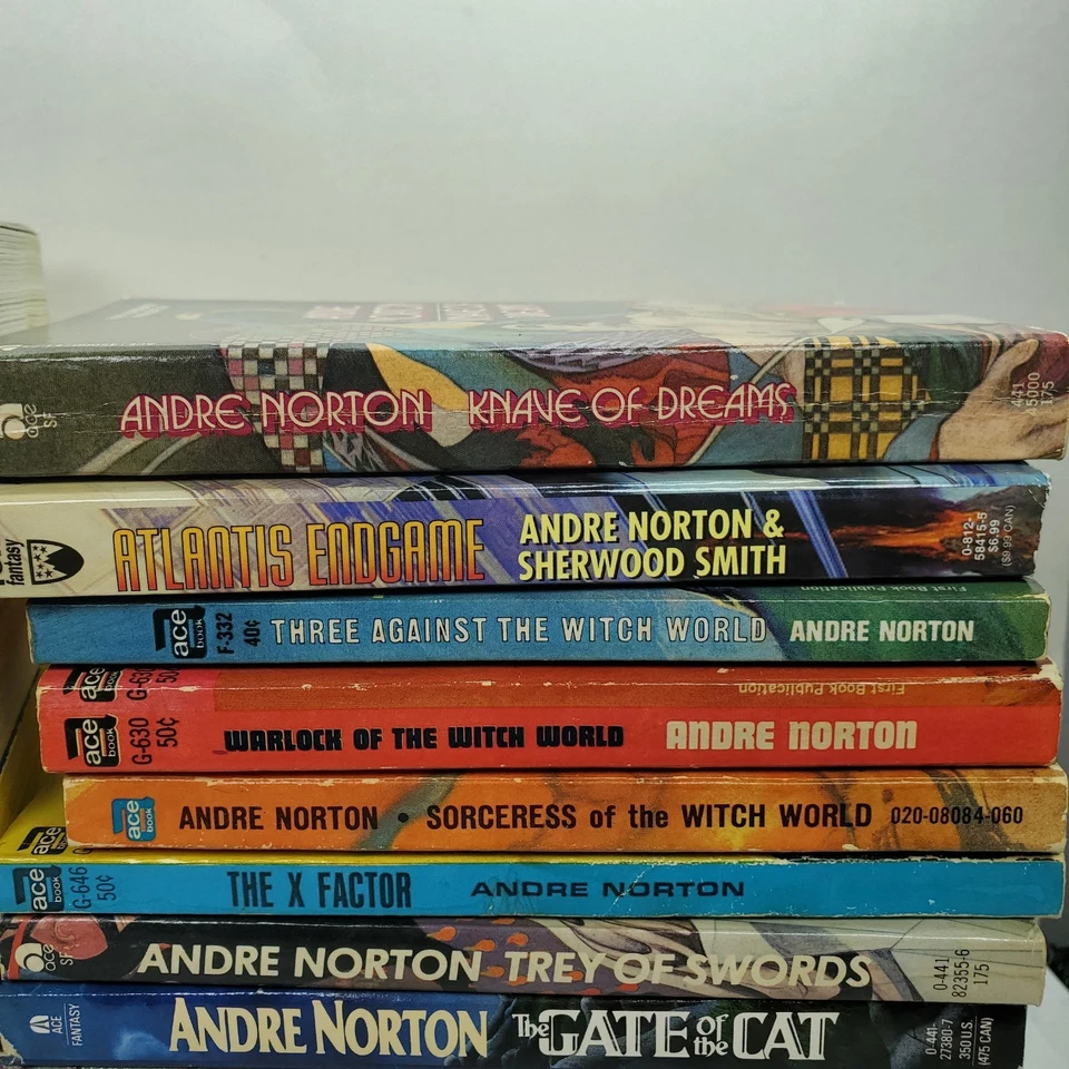 Lot of 31 ANDRE NORTON Vintage Sci-Fi / Fantasy Paperbacks Set Foto 4 de 4