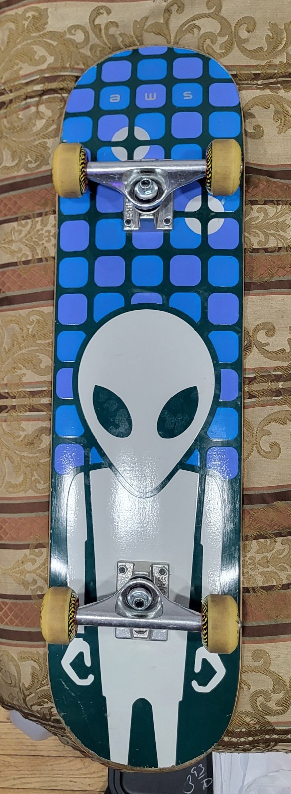 Rare Alien Workshop SME Skateboard (Variations Of Blue) Grea