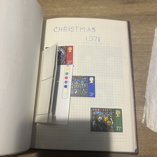 World Stamp Album Collection Vintage With Over 2000 Stamps - 6 Albums - 70s - 第 2/24 張圖片