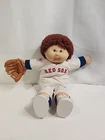 Vintage cabbage patch doll 1985 Red Sox uniform used, good condition