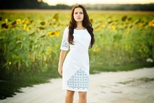 Vyshyvanka Traditional Embroidered Women Ukrainian dress Ethnic Size M