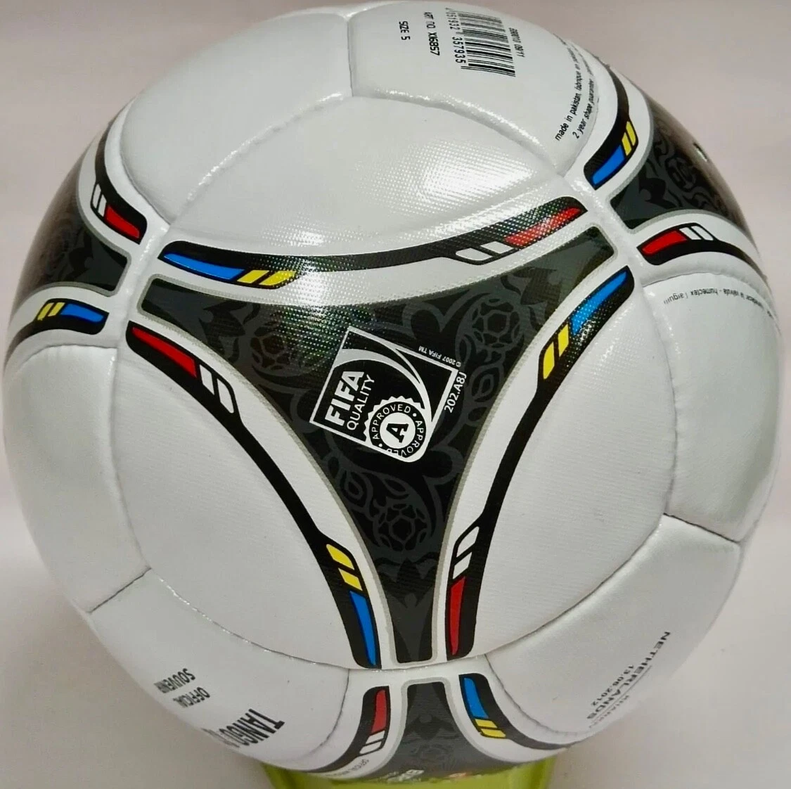 Adidas tango hotsell 12 ball