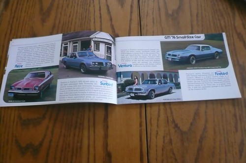 1976 General Motors Model Intro Book Oldsmobile Buick Cadillac Chevrolet Pontiac - Picture 3 of 6