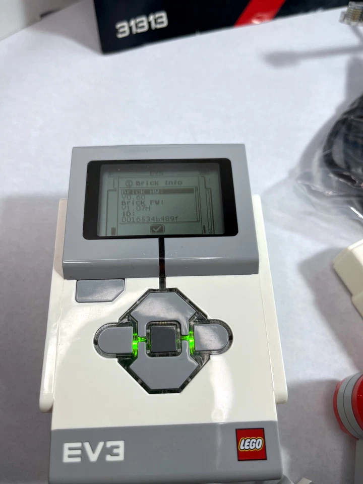 Lego Mindstorms EV3 31313 Technic Build robots Educational, Lot F - Image 4 of 4