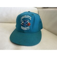 Cappello Berretto Charlotte Hornets Vintage anni 90 Nuova Era 7 1/4 59Fifty 5950 Fitted NBA Teal