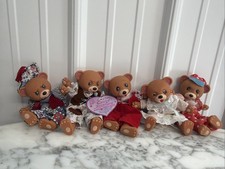RARE 1997  Bearly  Expressions Bean Bag Bears Lot Of 5 Love Bears One With Tag