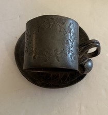 Antique MERIDEN Silver Plate Figural Napkin Ring Stand ~ LILY PAD