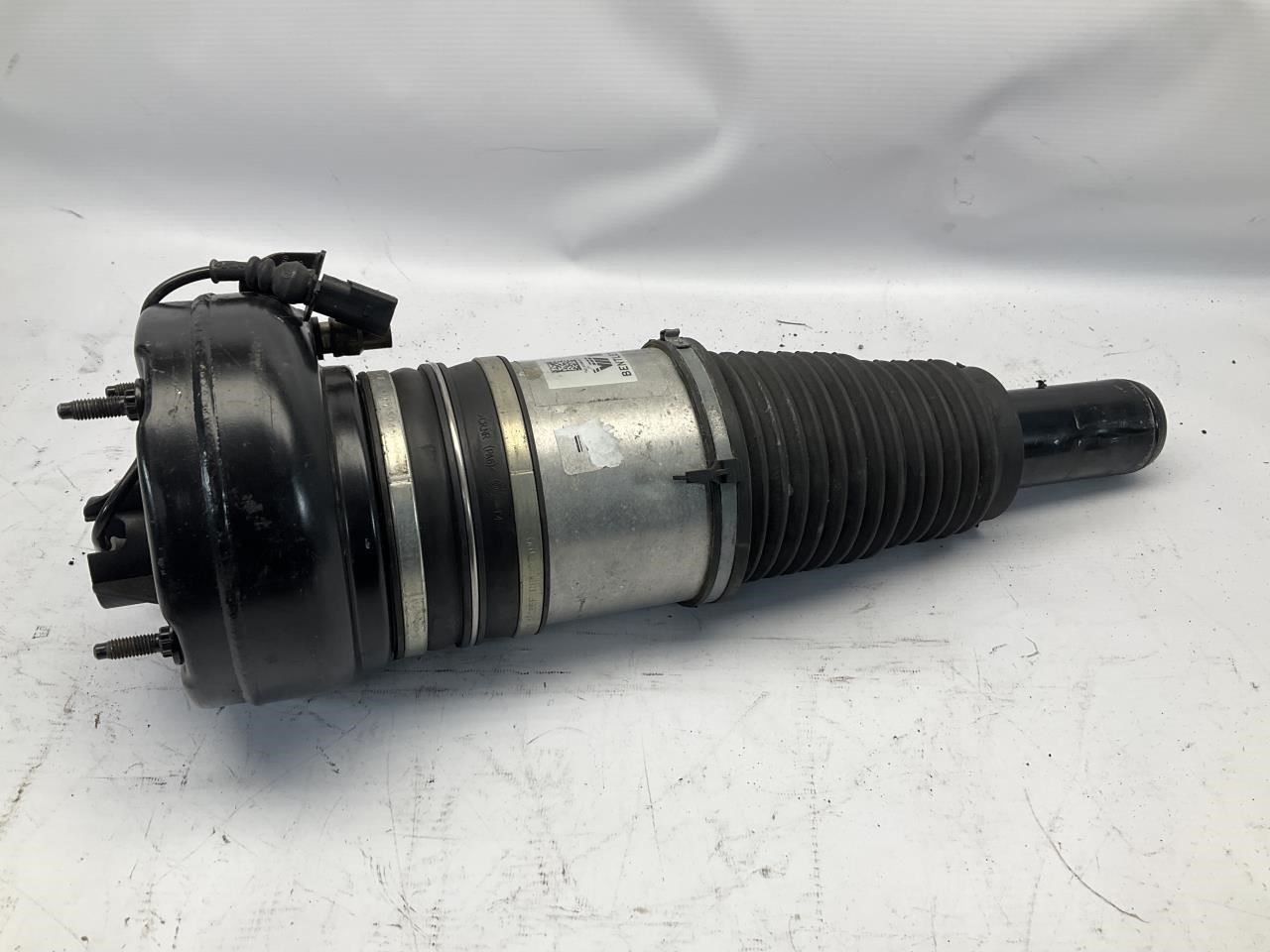 Bentley Mulsanne 2011-2021 Front Right Strut assembly