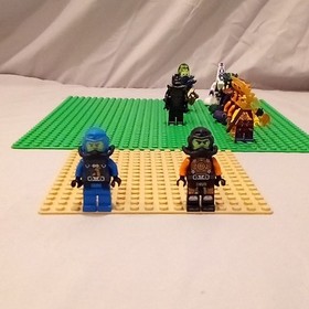 LEGO Minifigure Ninjago Lot 26 Pcs Pythor Garamadon Sensi Wu