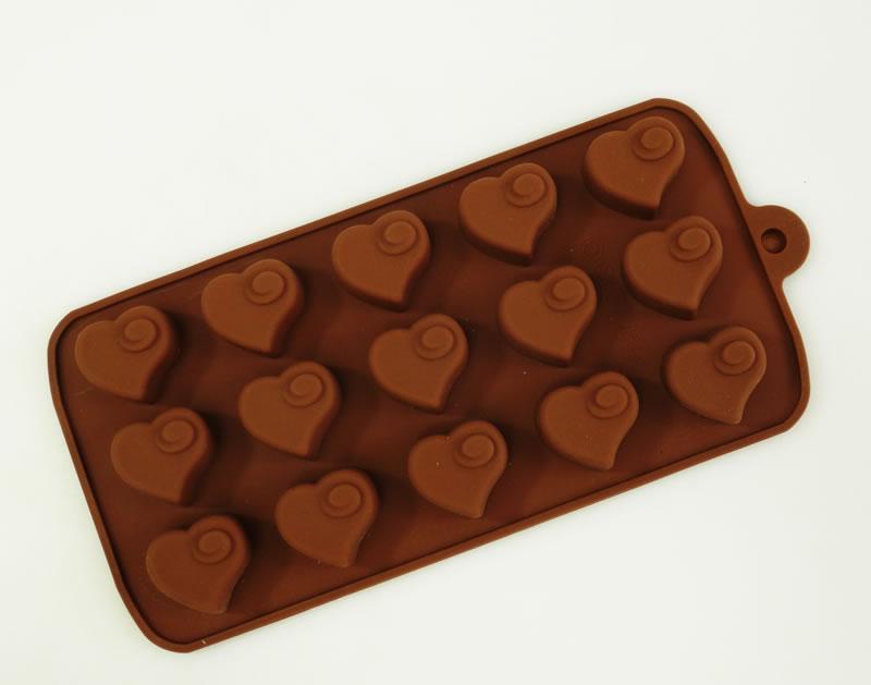 15 cell Heart Swirl Chocolate Box Candy Silicone Bakeware Mould