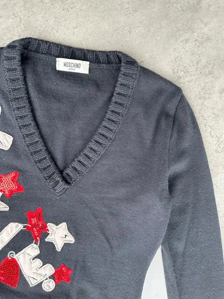 Suéter Moschino cuello en V para mujer talla S Foto 4 de 4