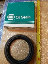 NOS NAPA 49552SF Wheel Seal Victor Seal Inside F+S!