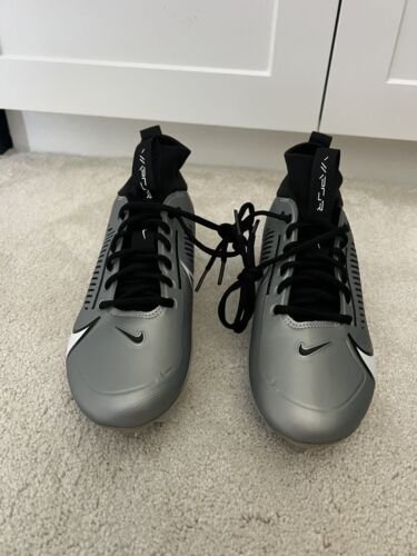 Size 7.5 Men’s Nike Vapor Edge Pro 360 2 Metallic Football Cleats DA5456-002 NEW - Picture 3 of 4