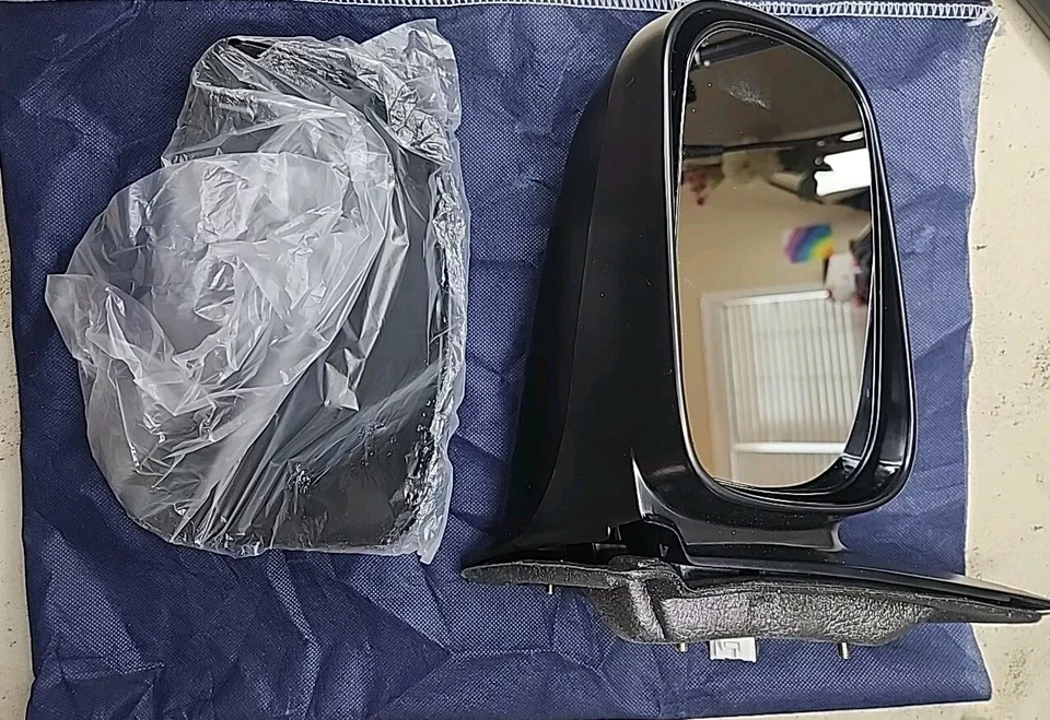 Espejo de puerta TYC 5210831 para Toyota Camry 12-14 lado derecho Foto 2 de 3