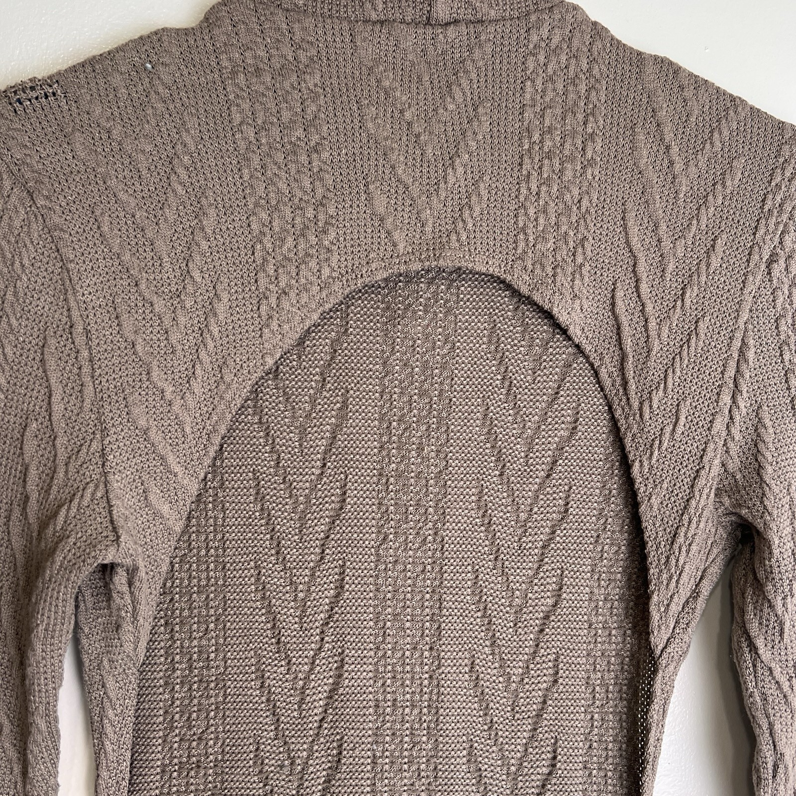 FORE Mocha Cable Knit Bodycon Long Sleeve Dress with Open Back Size Small EUC image 6